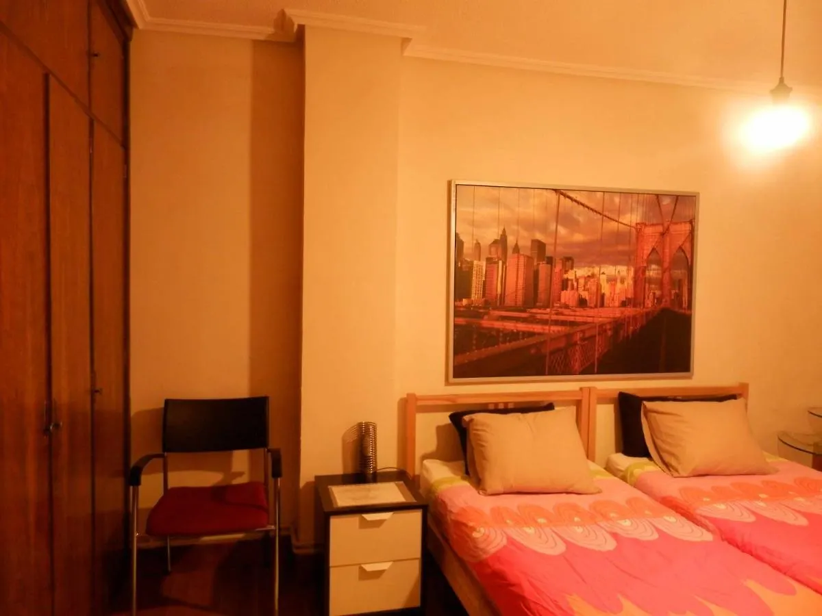 Apart Cerca de Parque de Bilbao Apartamento